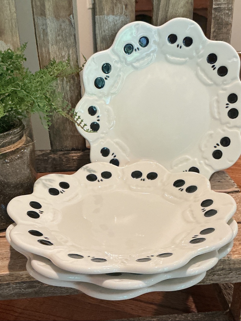 Halloween Skull Appetizer Plates - Set of 4